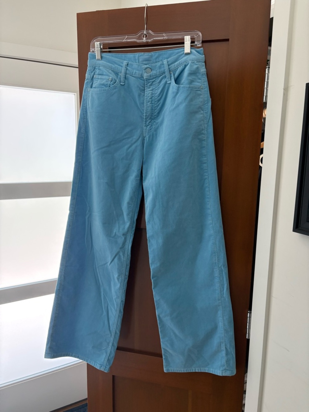 MOTHER The Rerun Zip Sneak Wide-Leg Jeans in Hopscotch Sky Blue